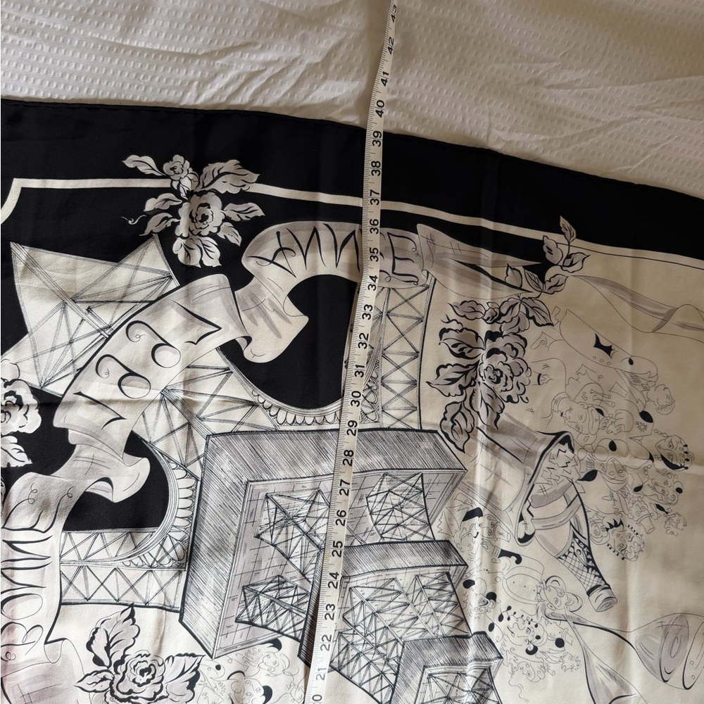 Vintage Dana Buchman “Bonne Annee 1997” silk Scarf - Picture 9 of 10